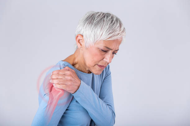 shoulder-pain-elderly-woman-dbh.jpg